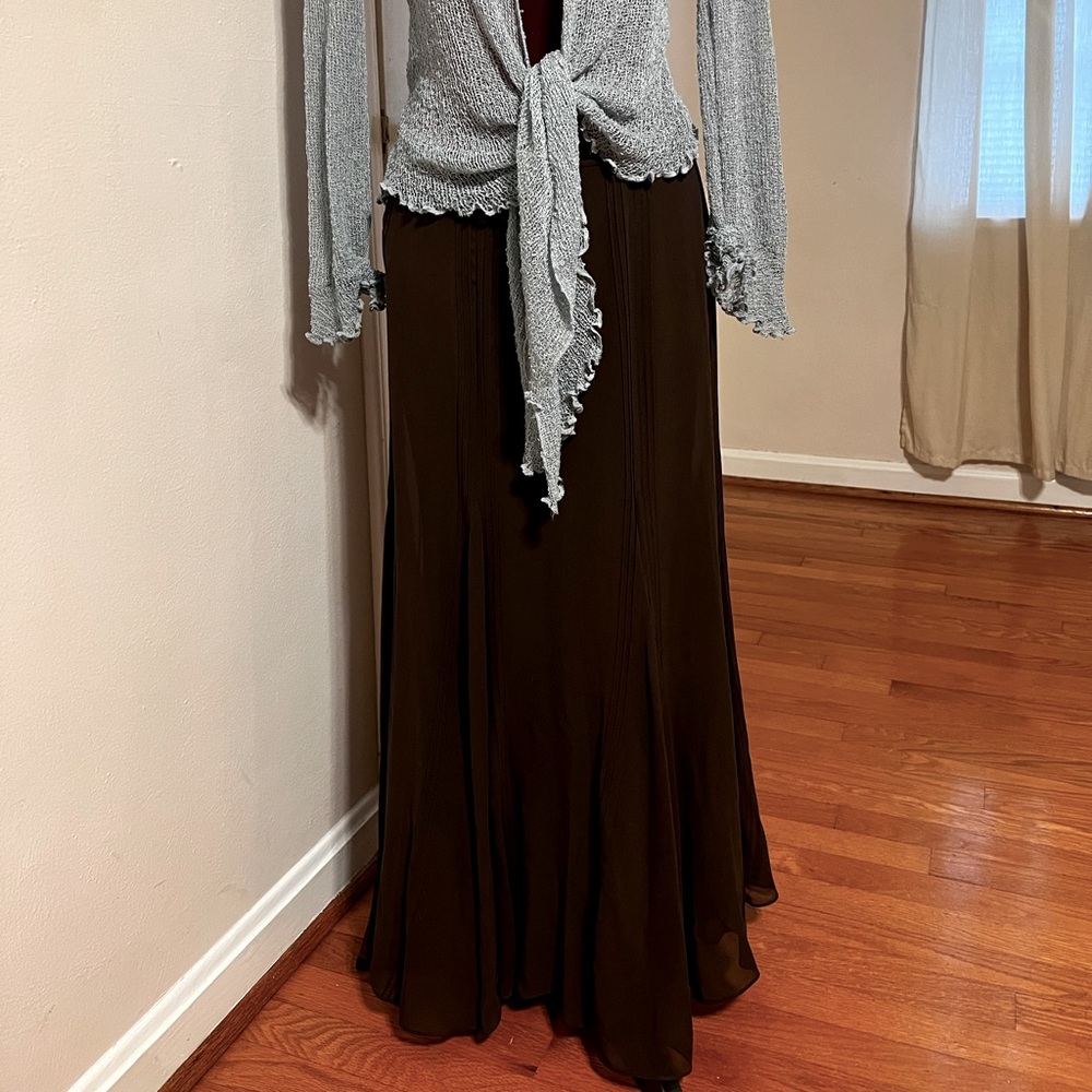 Swingy, lined maxi skirt. Lauren by Ralph Lauren.